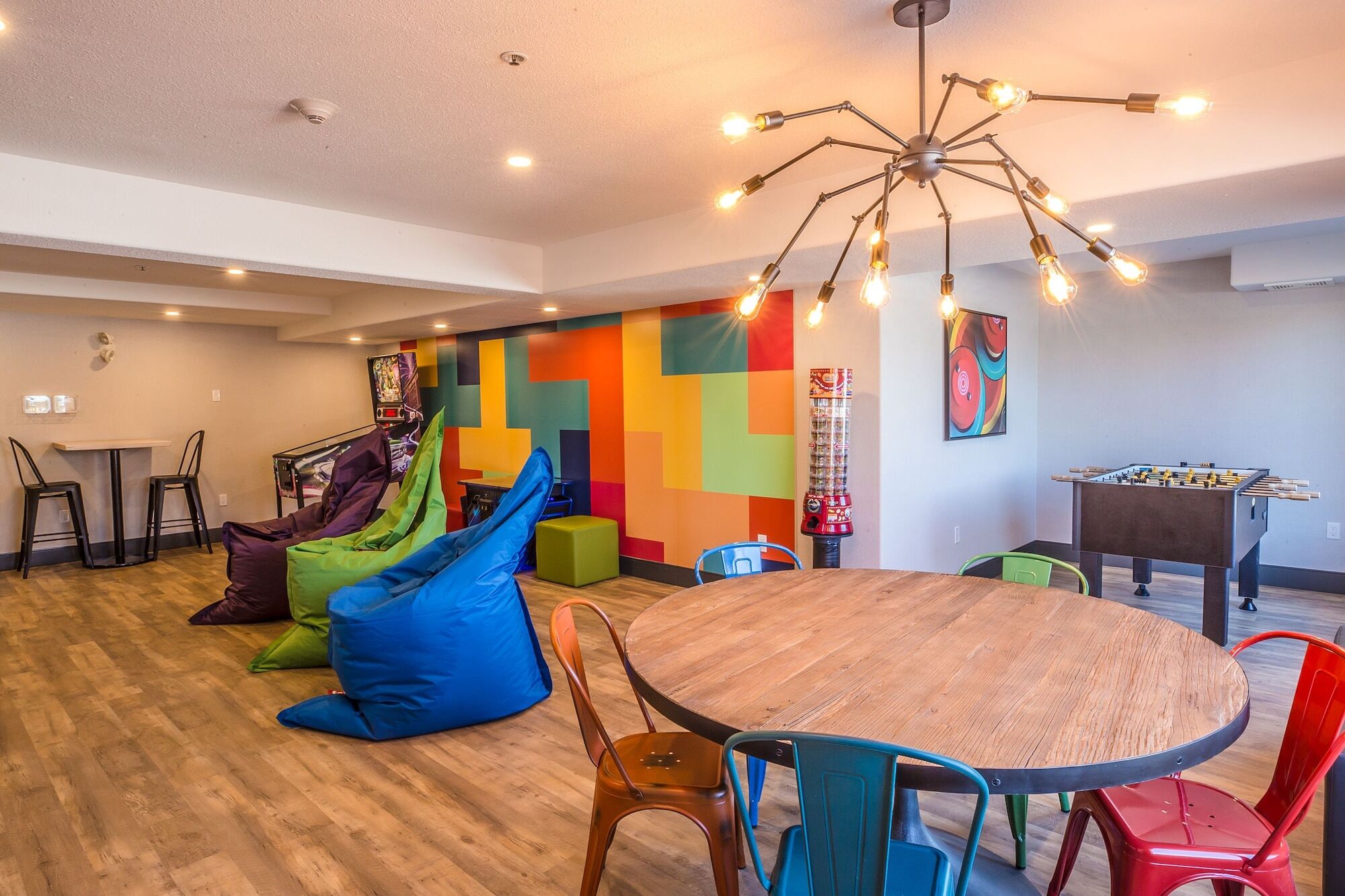 Ramada By Wyndham Cochrane Hotel Ngoại thất bức ảnh